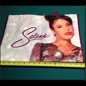 Selena shopping tote